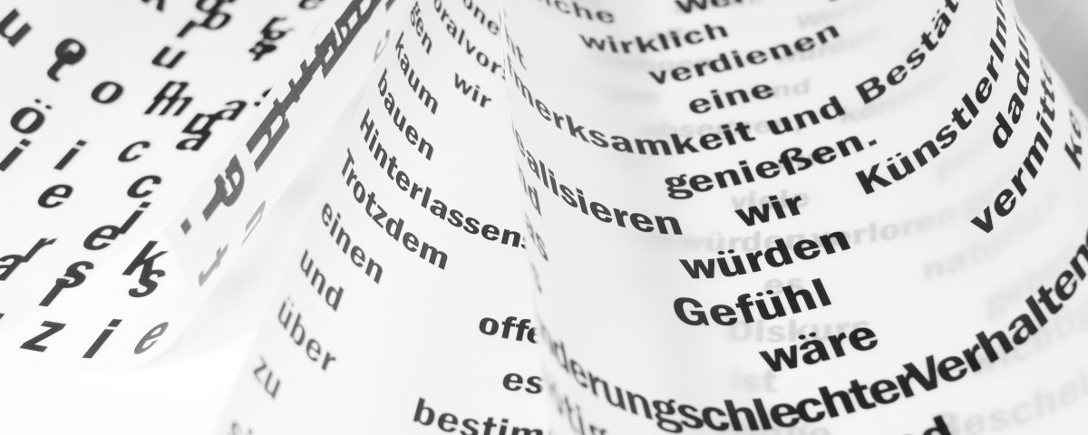 نترجم جميع الاوراق ترجمة احترافيه بوجود مترجم محلف رسمي، تترجم الاوراق الرسمية من جميع اللغات الى اللغة التركية و تصدق من النوتر في انطاليا.